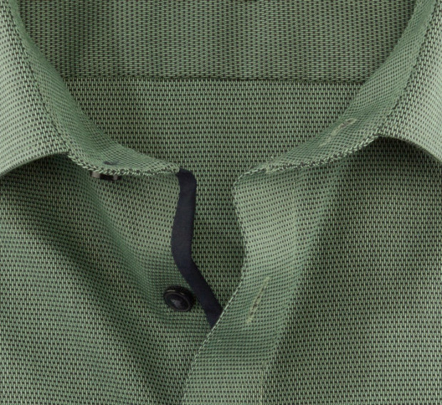 OLYMP vasalásmentes férfi ing smaragdzöld-sötétkék anyagában mintás  - gallér