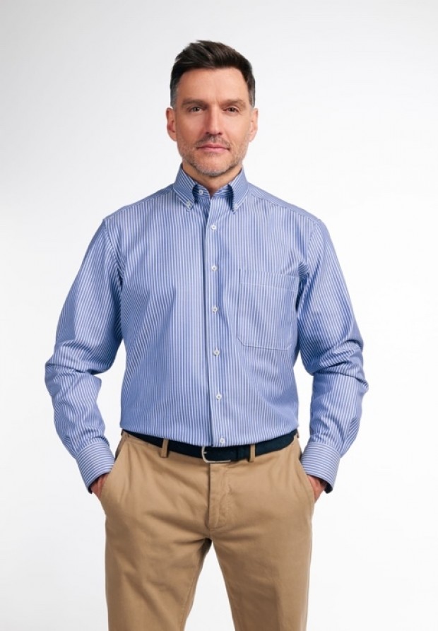 eterna vasalásmentes férfi ing kék csíkos - modell