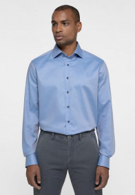 eterna vasalásmentes enyhén karcsúsított férfi ing kék anyagában mintás - modell